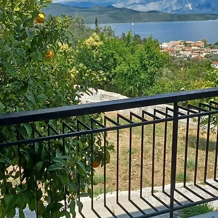 Nikiana's View, 3 Bedroom * Nikiana